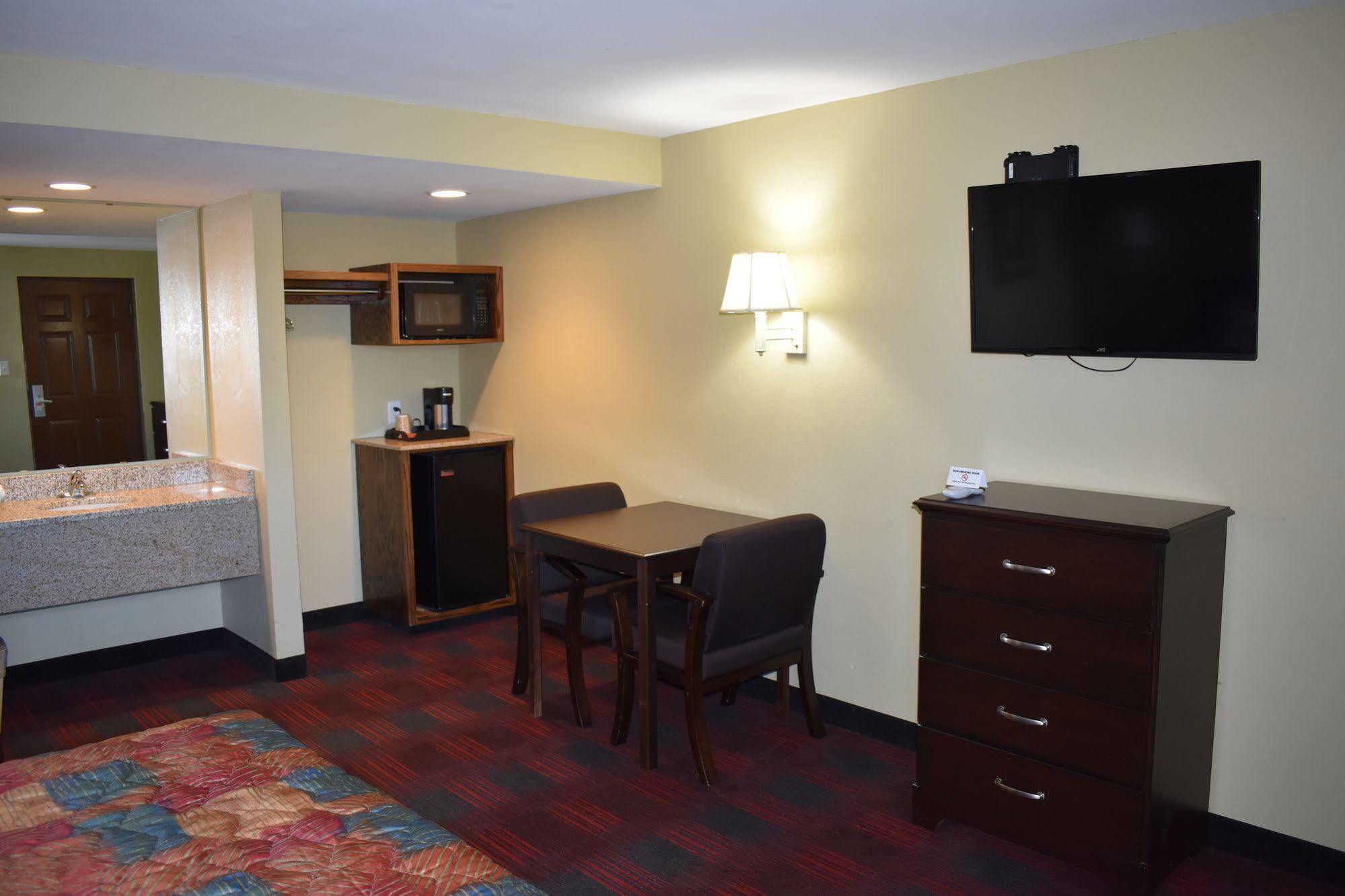 Town House Inn Cape Girardeau Εξωτερικό φωτογραφία